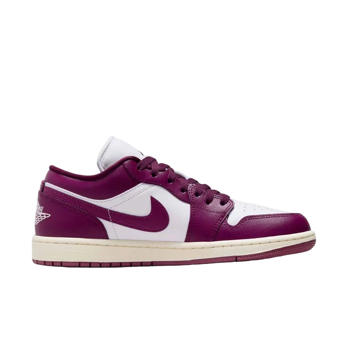 Womens Air Jordan 1 Low Shoe