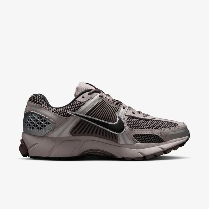 Mens Vomero 5 Shoe