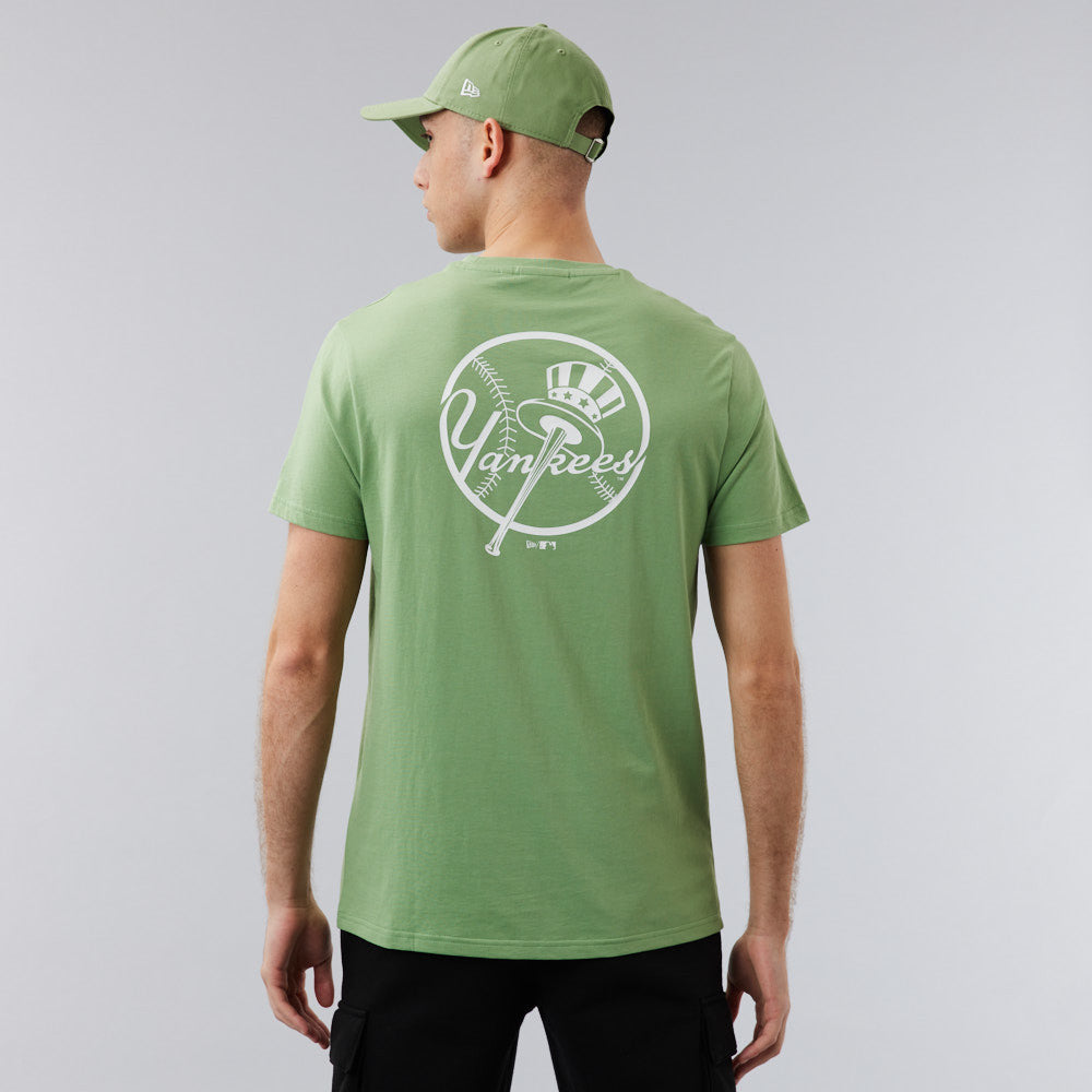 New York Yankees League Essential T-Shirt