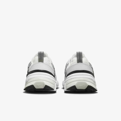 Womens V2K Run SE Shoe