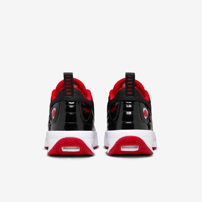 Junior Max Aura 6 Basketball Shoe