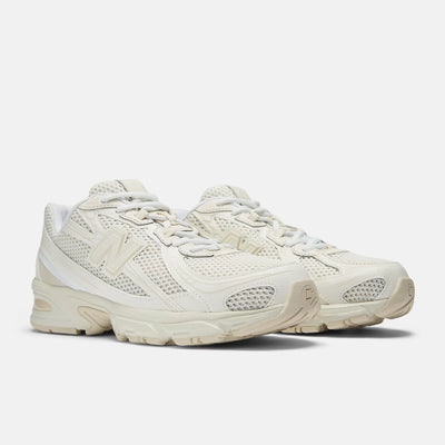 Womens 740 Shoe