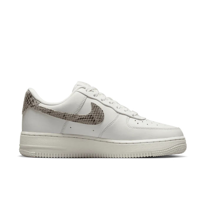 Womensair force 1 on sale