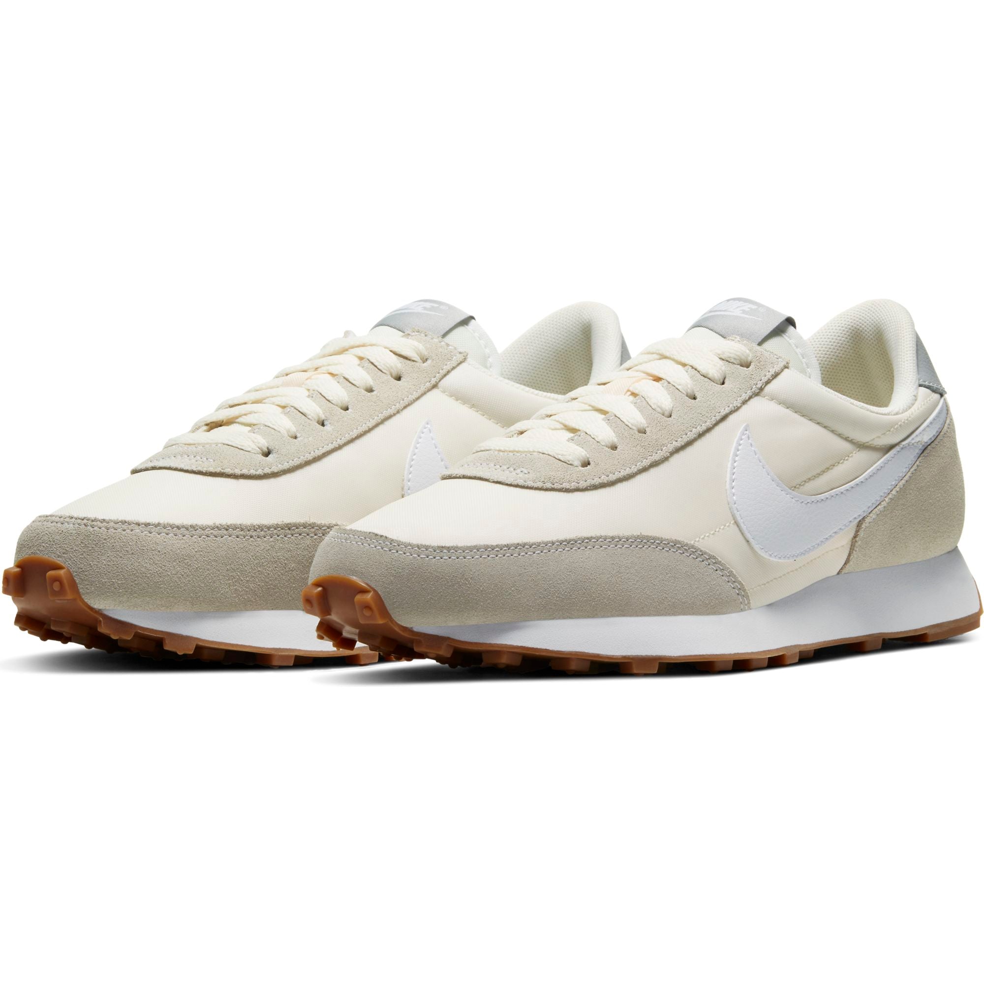 Womens Daybreak Shoe