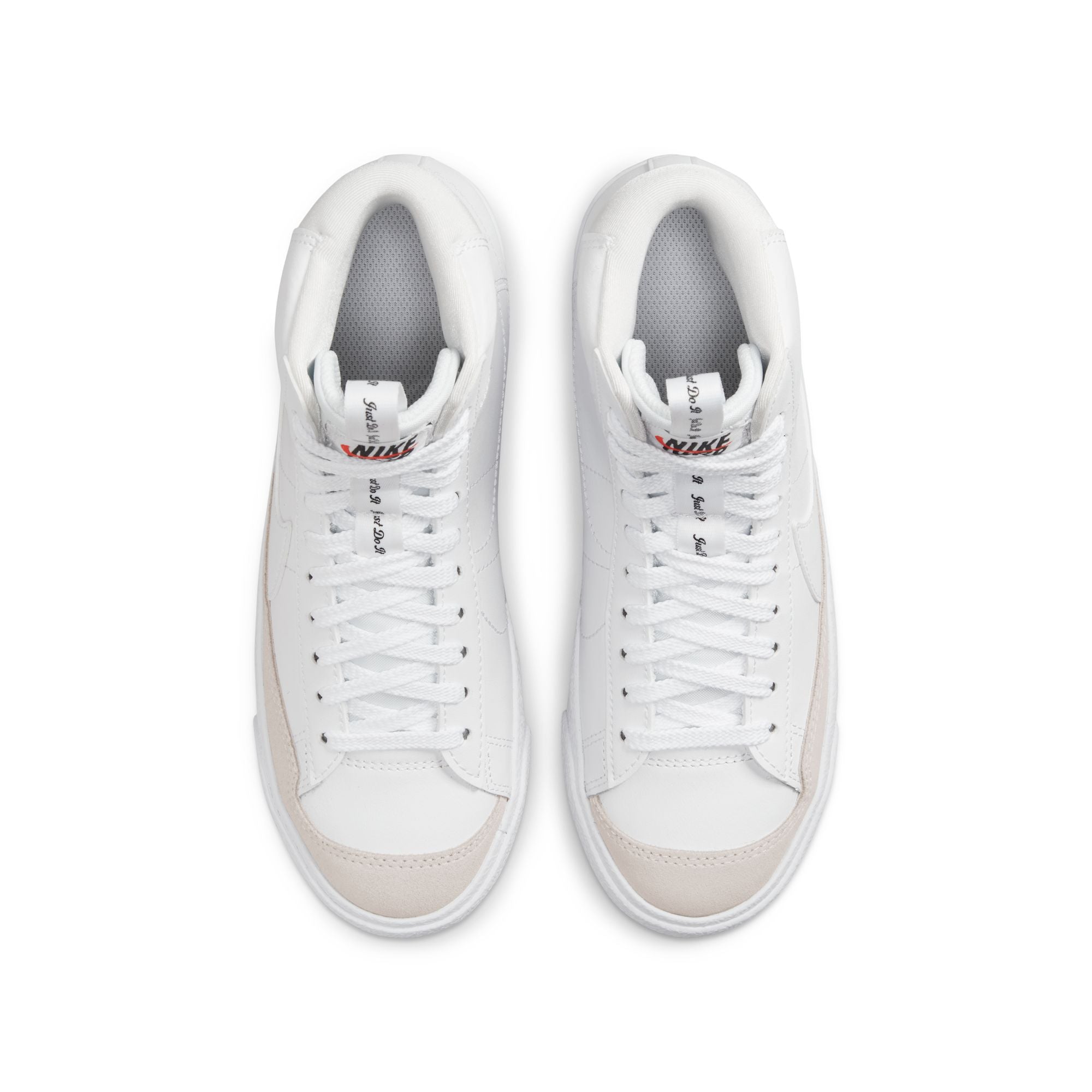 Junior Blazer Mid 77 SE