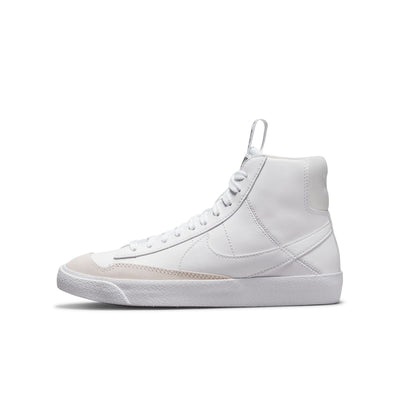 Junior Blazer Mid 77 SE