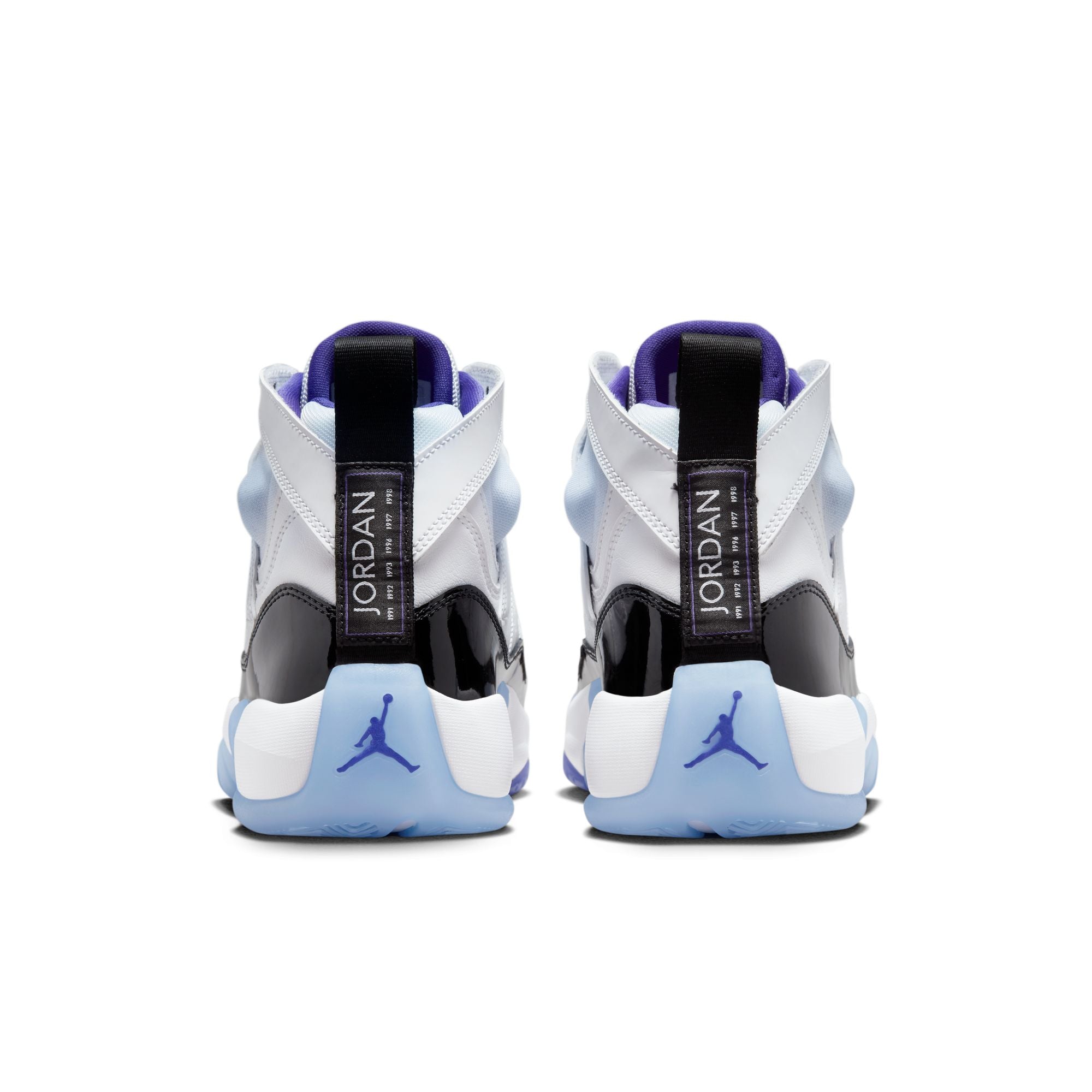 Mens Jumpman Two Trey Shoe