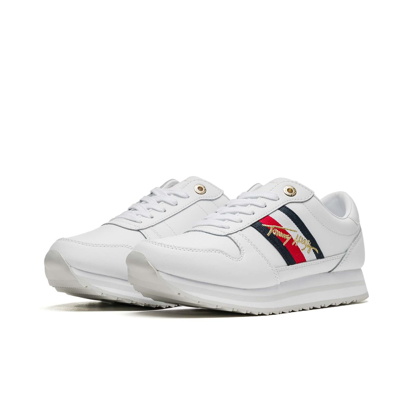 Womens Signature Runner Shoe