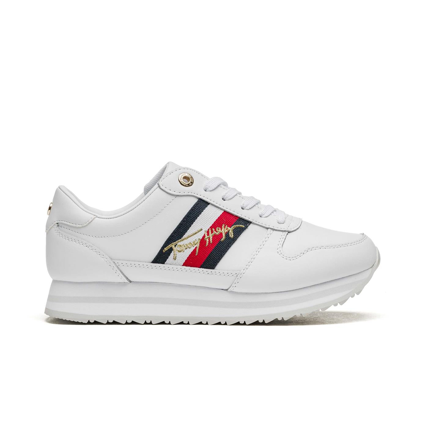 Womens Signature Runner Shoe