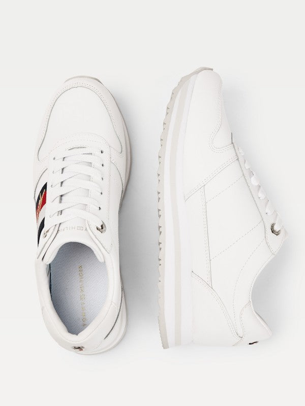 Womens Signature Runner Shoe