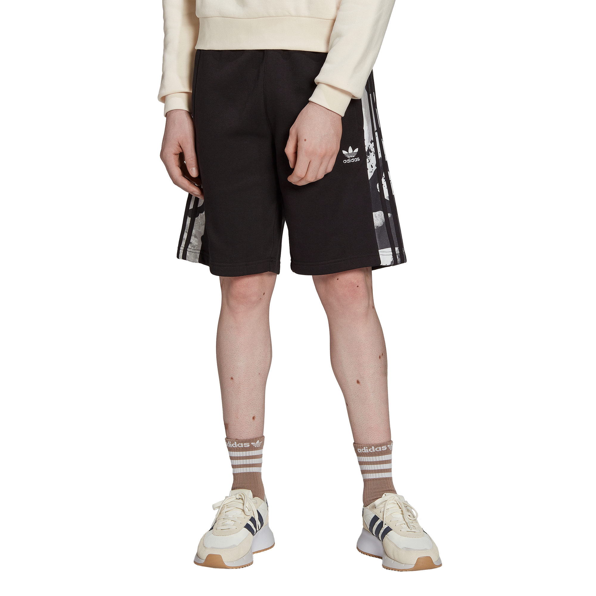 Mens Camo 3 Stripe Short