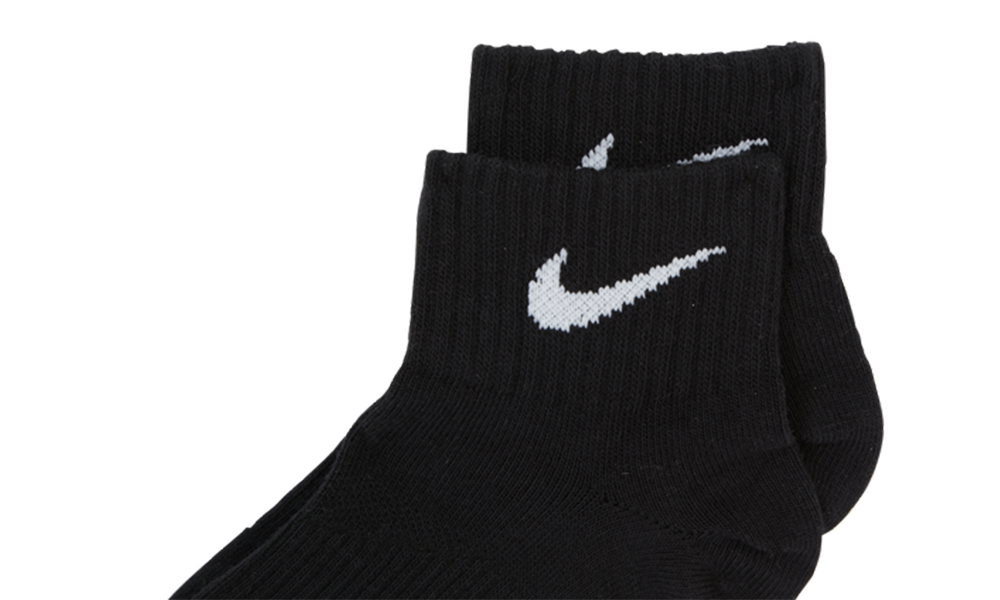 EVERYDAY LIGHTWEIGHT ANKLE SOCKS - 3 PACK